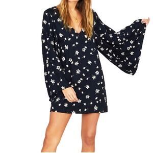 Amuse Society Isla Encantada Dress Black Floral Medium NEW